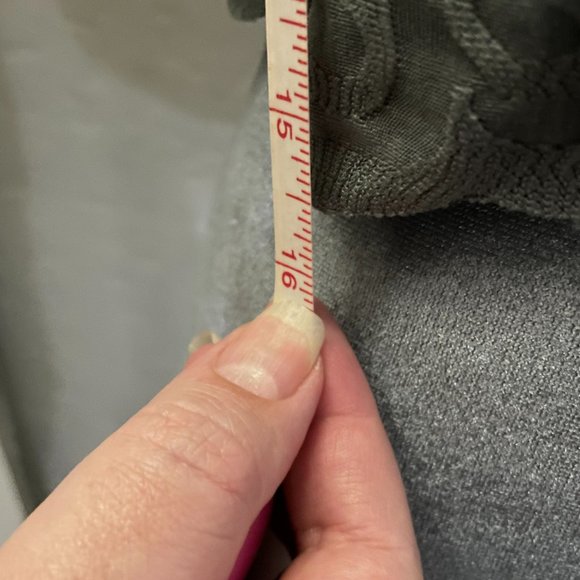 Urban Romantics - Picture 3 of 3